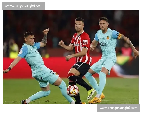 红蓝军团迎战巴斯克铁骑西甲焦点巴萨与毕尔巴巅峰对决前瞻